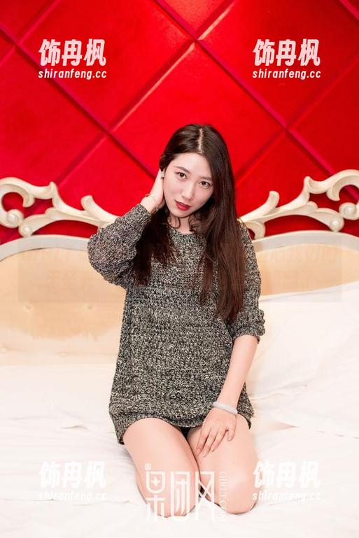 GIRLT果团网 - 妈妈再也不用担心我们的无圣光——龚玥菲的粉色套图嗨翻了