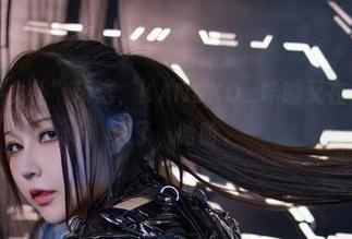 这套“牛牛女仆”精选，KANEKO_咔喵又在疯狂刷存在感了，哈哈。