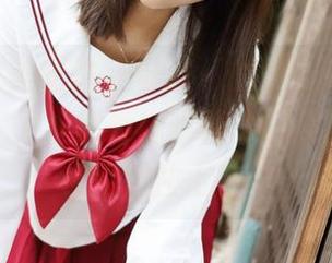 MyGirl美媛馆 – 叶籽亿的美腿私拍：原图在手，人生得意脚步轻，腿美了，自信也蹭蹭往上升。