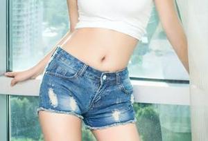 TouTiao头条女神 – 略带尴尬又可爱的美纳子瑜伽图集：无圣光，舞动的你我他。