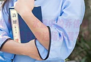 UGirls尤果网 – 水波中的乔依琳：在线等你一同欣赏这场泳装写真