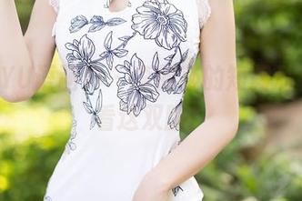 XIAOYU语画界 – 李丽莎的短裙私拍，快看这双腿！