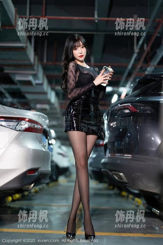 Xiuren秀人网-伊一Moon Xiuren秀人网 - 伊一Moon定制:那张校园的图片,可能是你小说开篇的灵感来源!