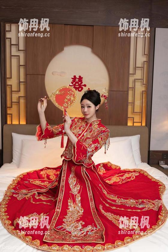 Xiuren秀人网 - 图库里的伊丽莎有点白：教室里的不速之客作品