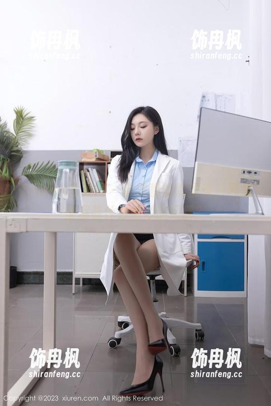 Xiuren秀人网 - 余虞酱的裤里丝，网盘里藏着什么绝妙的灵感？