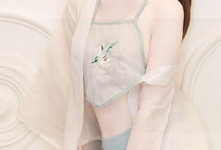 Xiuren秀人网 – 不知道结婚嫁谁，先来看看外科TEL的花嫁，下载原图没问题，婚纱能借我试试吗？