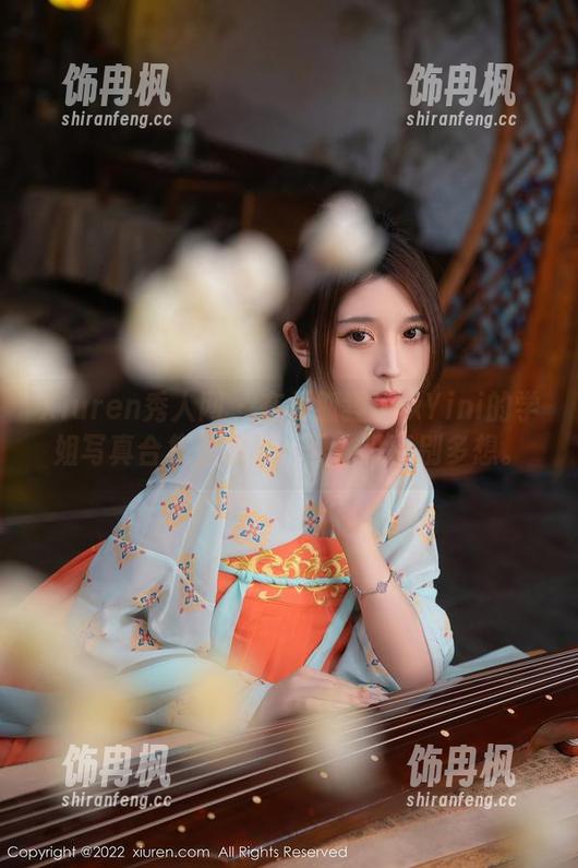 Xiuren秀人网 - 在孟狐狸FoxYini的学姐写真合集里放松一下，没事别多想。