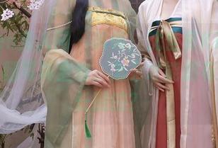 Xiuren秀人网 – 呜呜，沈佳熹Kitty星辰的长腿写真全套，怎么才能拥有这种大长腿的？