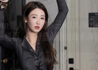 Xiuren秀人网 – 糯美子MINIbabe的妹妹像一幅画，原图里藏着的故事我得细品。
