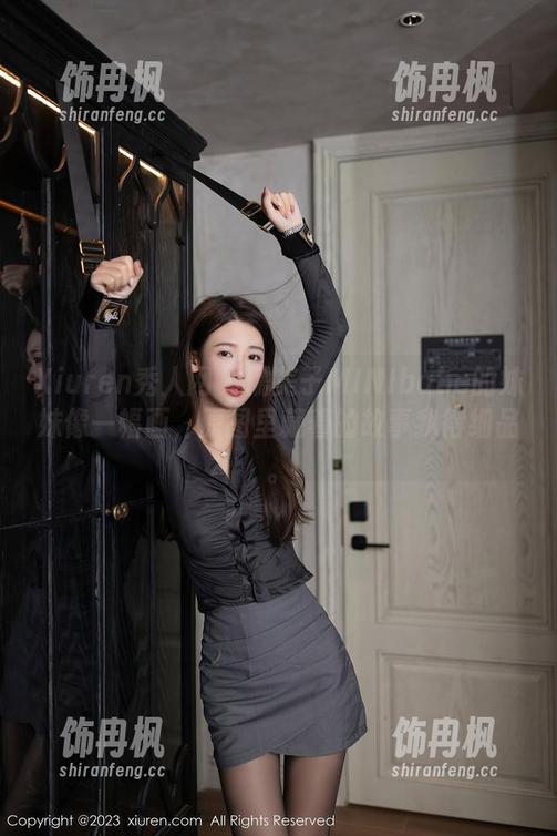 Xiuren秀人网 - 糯美子MINIbabe的妹妹像一幅画，原图里藏着的故事我得细品。
