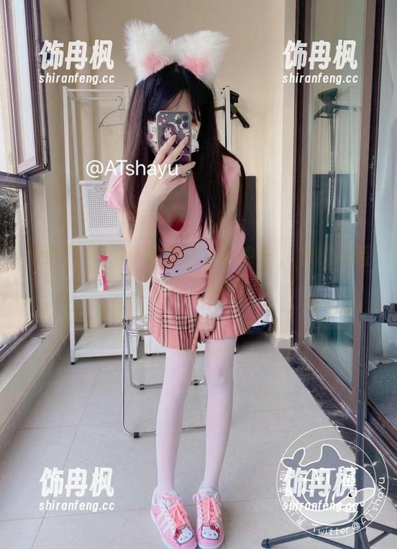 精选图片：at鲨鱼的女高中生，单纯和叛逆的完美结合？