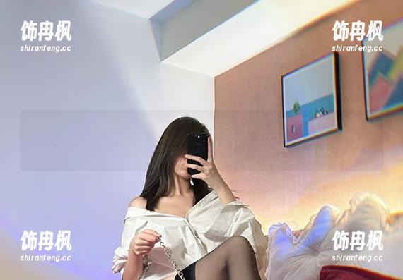 微密圈 - 乙醇子在无圣光下的直击，难爱得不流口水的图片！