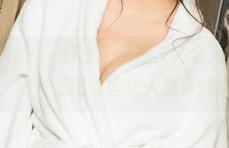 克拉女神 – “修女”主题，完全无圣光的芊芊，图片里透着些让人想多的趣味呢