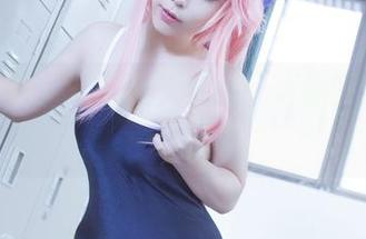 写真呈现，千寻大人在线，体操服还真有一番风味