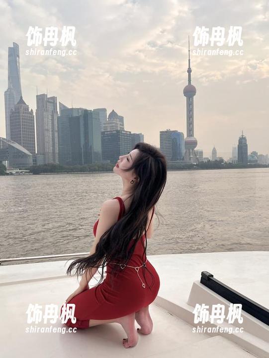 微密圈 - 周妍希，清纯控的新信仰，无圣光的写真，让我嘴角微扬！