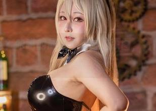 这是什么？咔喵的最新可畏自拍原图，看得我一脸懵逼！