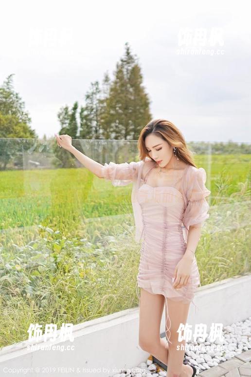 嗲囡囡 - 美丽只需一足—小蛮妖yummy的私拍美脚合集，穿越气场的毫不费力。