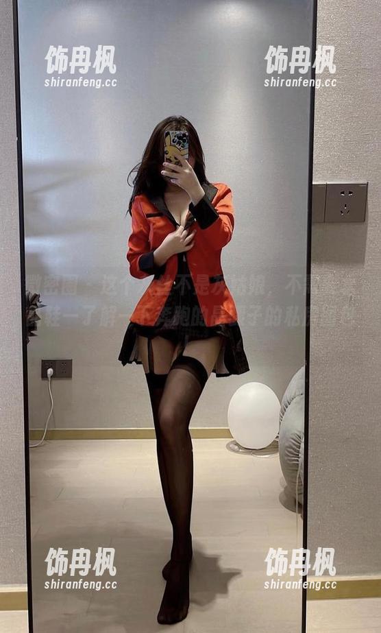 微密圈 - 这个灰丝不是灰姑娘，不需要水晶鞋—了解一下奔跑的晶骡子的私房图包！