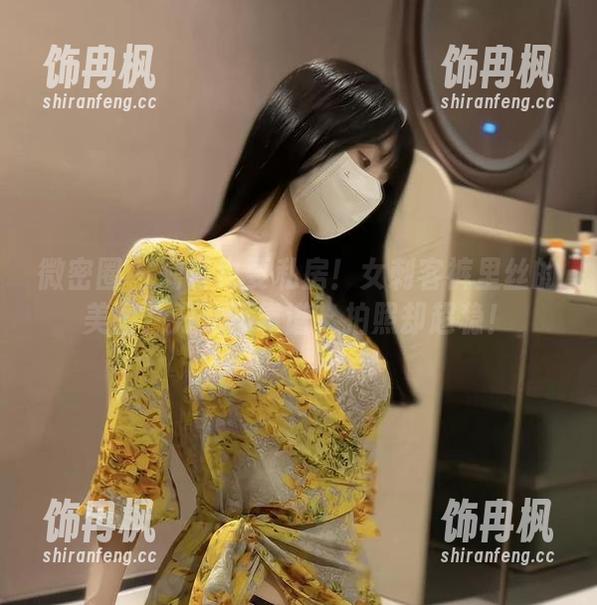 微密圈 - 刺客也要私房！女刺客裤里丝的美图，刀法不靠谱，拍照却超稳！