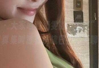 微密圈 – 大家瞧瞧奶雯的“浴缸”，最新写真集叫嚣着挑战日常的无聊！