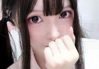 套图时间：妍子坚不可摧化身无圣光中的福音战士！