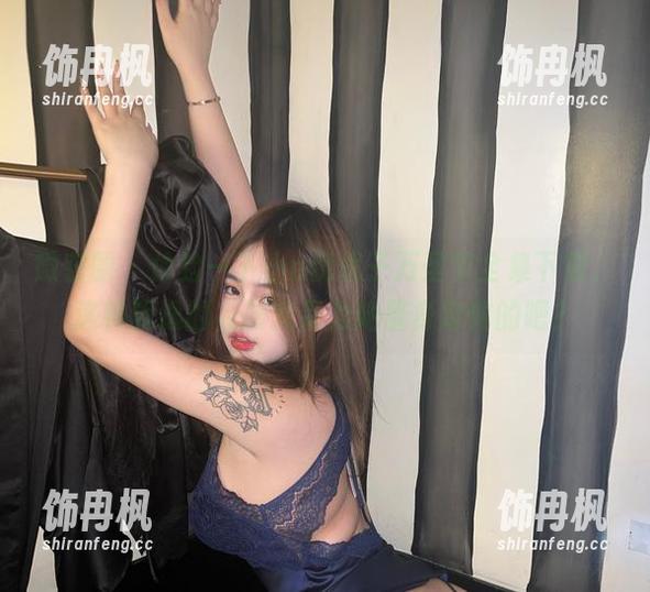 微密圈 - 体验一下小u优优子万圣节全集下载，这种飘逸的衣服就是为她量身定做的吧？