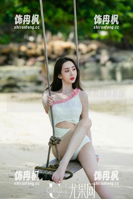 尤果网 - 开始注意到了，夏乔的丝袜套图带来的细节虐恋