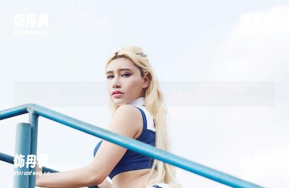 尤物馆 - 孟狐狸FoxYini的厨娘投诉信：高清写真集不止是吃饭