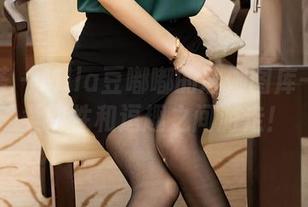 尤蜜荟 – Mila豆嘟嘟的瑜伽图库——在柔韧性和逗趣之间游走！