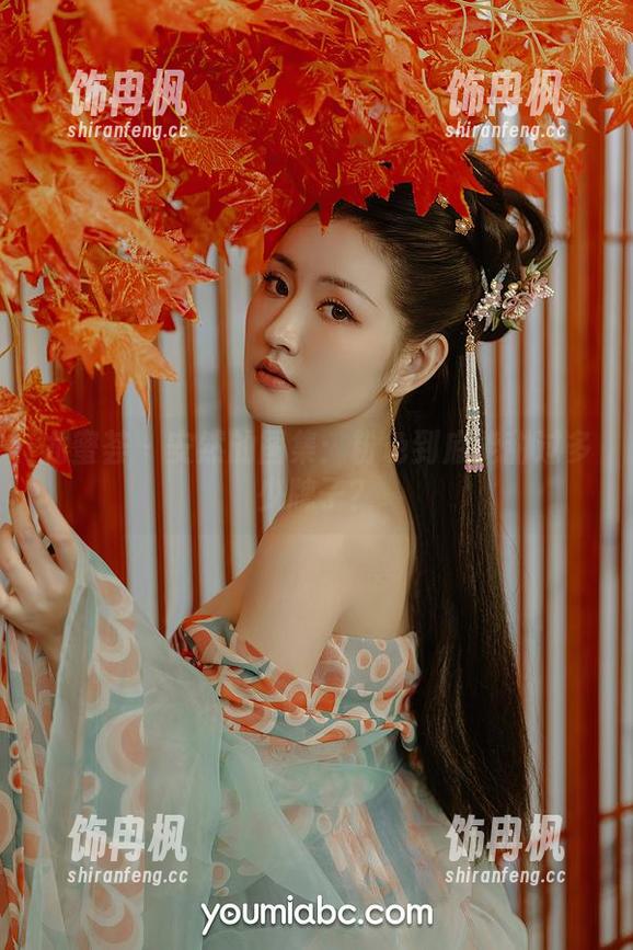 尤蜜荟 - 安然的图集：粉色到底能甜过多少牌子？