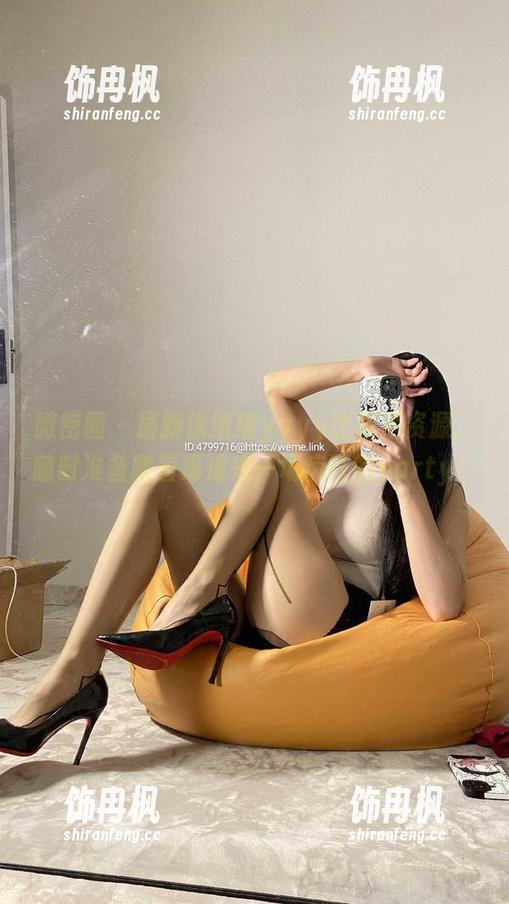 微密圈 - 最新徐绾绾yyyy比基尼资源，随时准备随着海浪来一场疯狂的party！