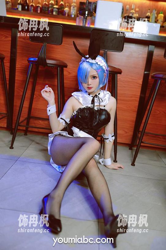 古怪思春期：您的蛋蛋带你cos起来，校服脱掉，心态却没变！