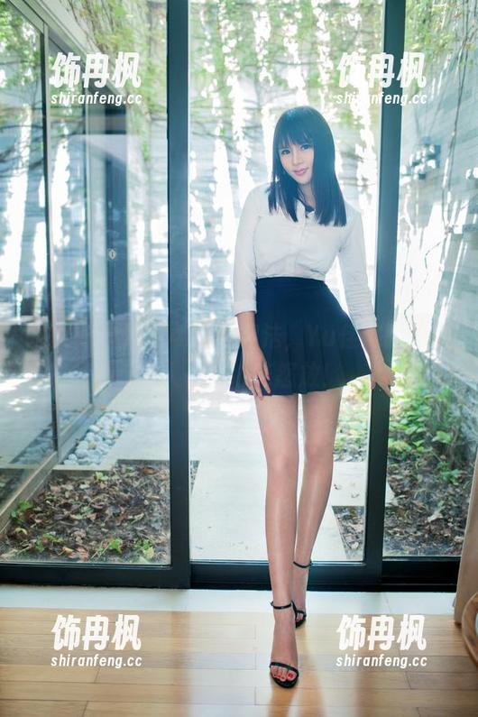 推女郎 - 短裙476种穿法，Yu佳妮的分享让人一阵心花怒放！