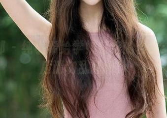 推女郎 – 纯小希给学妹打包的合集：下载后请勿乱想哦！