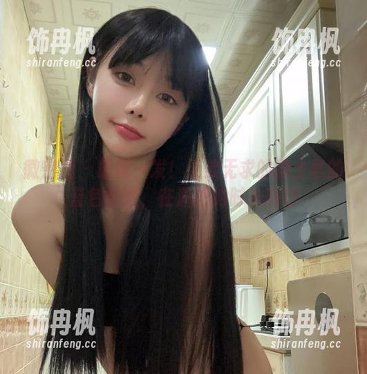 微密圈 - 最新一发！无欲无求的推土君的蓝色妖姬，在酒吧的时光旅行