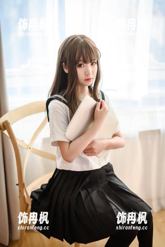 是青水的私房——无圣光的小日子，图包随便翻一翻吧，嘿嘿。