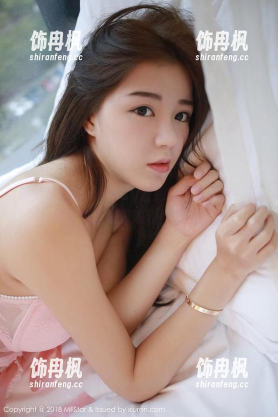 模范学院 - Wendy智秀的最新图包：被这个可爱深深吸引，没救了。