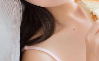 波萝社 – 万万没想到，牛仔裤能这么耐看，柳侑绮Sevenbaby原图一出，眼睛都亮了！