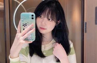 有谁可以帮忙抵挡这波白丝攻势？炸酱沐沐的cos和套图让我彻底沦陷！