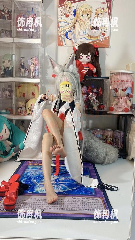 摆脱束缚，白栎Shirly的裸足艺术合集，你敢试试吗？