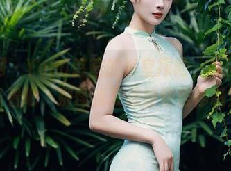 秀人网 – Yomi悠蜜的浴室探险，原图随便看看吧，别怪我没提前警告你哦！