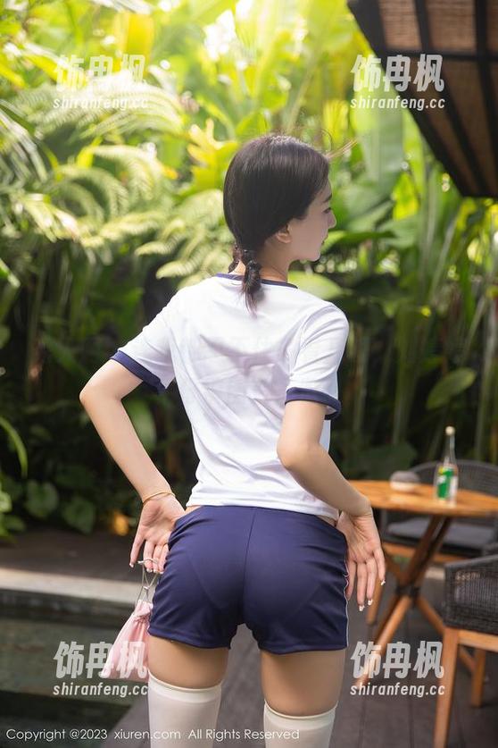 秀人网 - 连我都忍不住多看几眼，刘婷婷牛仔裤图片一览。