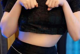 秀人网 – 繁忙的日子，周慕汐fairy女仆写真中的小确幸