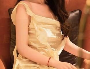 秀人网 – 无意间发现盼盼玉奴的女孩写真集，居然让我这么想多停留一会！