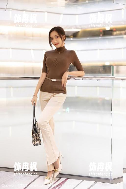 秀人网 - 谁说美足不做主？谢忱倬的写真作品来教你如何优雅‘踩’