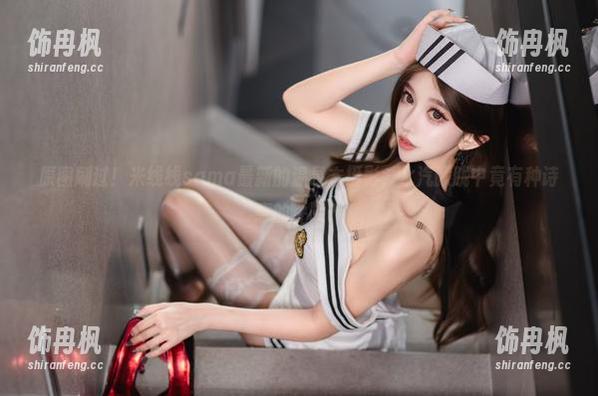 原图刷过！米线线sama最新的温泉本摄影，水汽朦胧中竟有种诗意的呼唤？