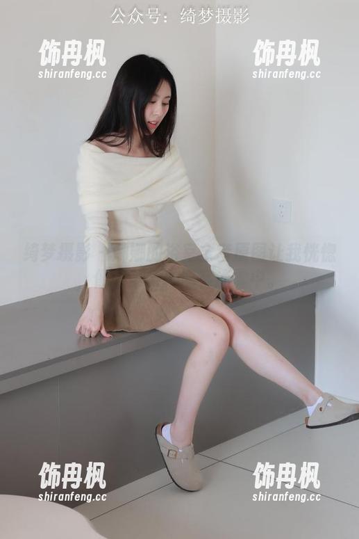 绮梦摄影 - 娜娜的浴室全套原图让我恍惚，像置身某种博客迷雾中。