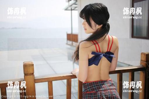 美媛馆 - Vetiver嘉宝贝儿的镂空图包，果然是“放飞自我”的最佳解读