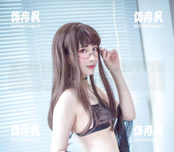唔，是护士还是猎手？翎柒菜菜的图册太让人琢磨！