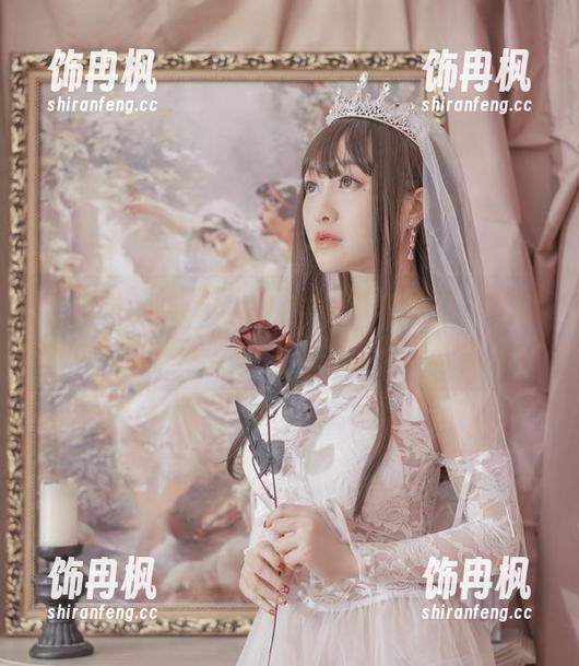 慢慢看，脱尾巴Mizuki的女孩们，在线图集里的线条，竟让我产生莫名的联想。